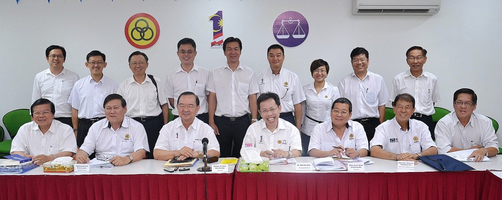 陈华贵及所有人联党领袖祝贺各界圣诞节快乐。