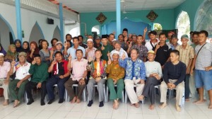 陈超耀造访社区，与村民及社区领袖度过充实及富有意义的时光。