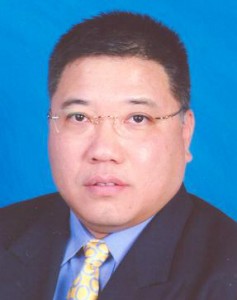 砂民进党民都鲁区国会议员拿督斯里张庆信。