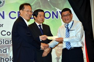 Richard Wee at one of chinese school functions