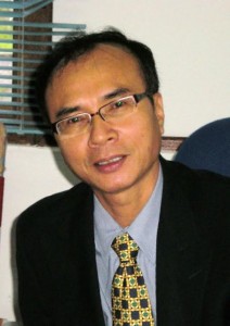 政治分析员的仄尼里博士