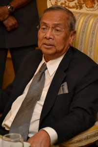 首席部长阿德南沙登希望砂人联党枪口一致对外