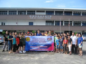 Group photo of all the participants.