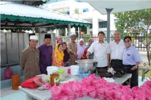 In the spirit of 1 Malaysia 