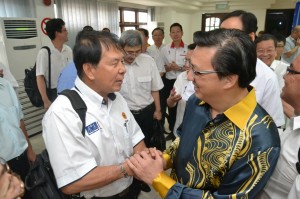 Meeting an old friend, Dato' Sebastian Ting and Dato' Sri Liow Tiong Lai at the SUPP headquarters