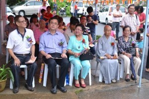 Tan Kai with female Kapitan Tan Chiew Liang