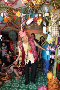 11701192_842080915875080_4728585913346104468_n