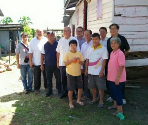 11826007_956763924365835_2364069822046440929_n