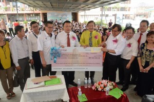 12068829_10153155920763133_176282271338572518_o