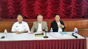 Dato' Sebastian Ting at the forum. 