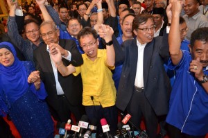 13130973_267749753559904_4487493841380282248_o [752680]