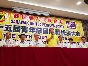 25443315_1910788845617262_403546452105804603_n