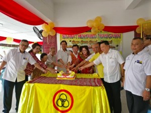 34034499_10155548636613133_4627365342002282496_n