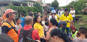 Helping out the fire victims