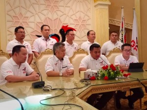 青年团决定在这课题上团结一致，站稳立场，坚决抵抗任何破坏及分裂砂拉越和谐的行为。